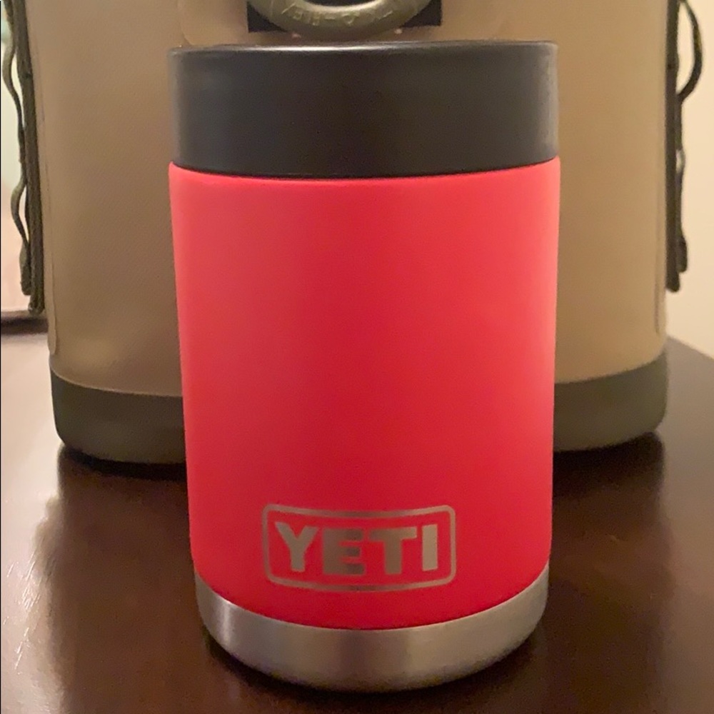 Yeti Rambler 12 oz Colster Can Insulator